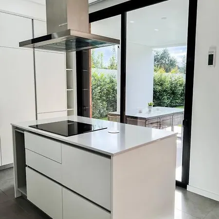 Zenith וילה